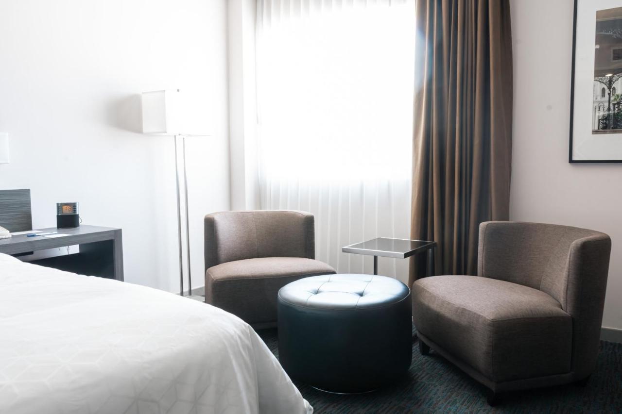 Holiday Inn Express Hotel & Suites Hermosillo By Ihg Esterno foto