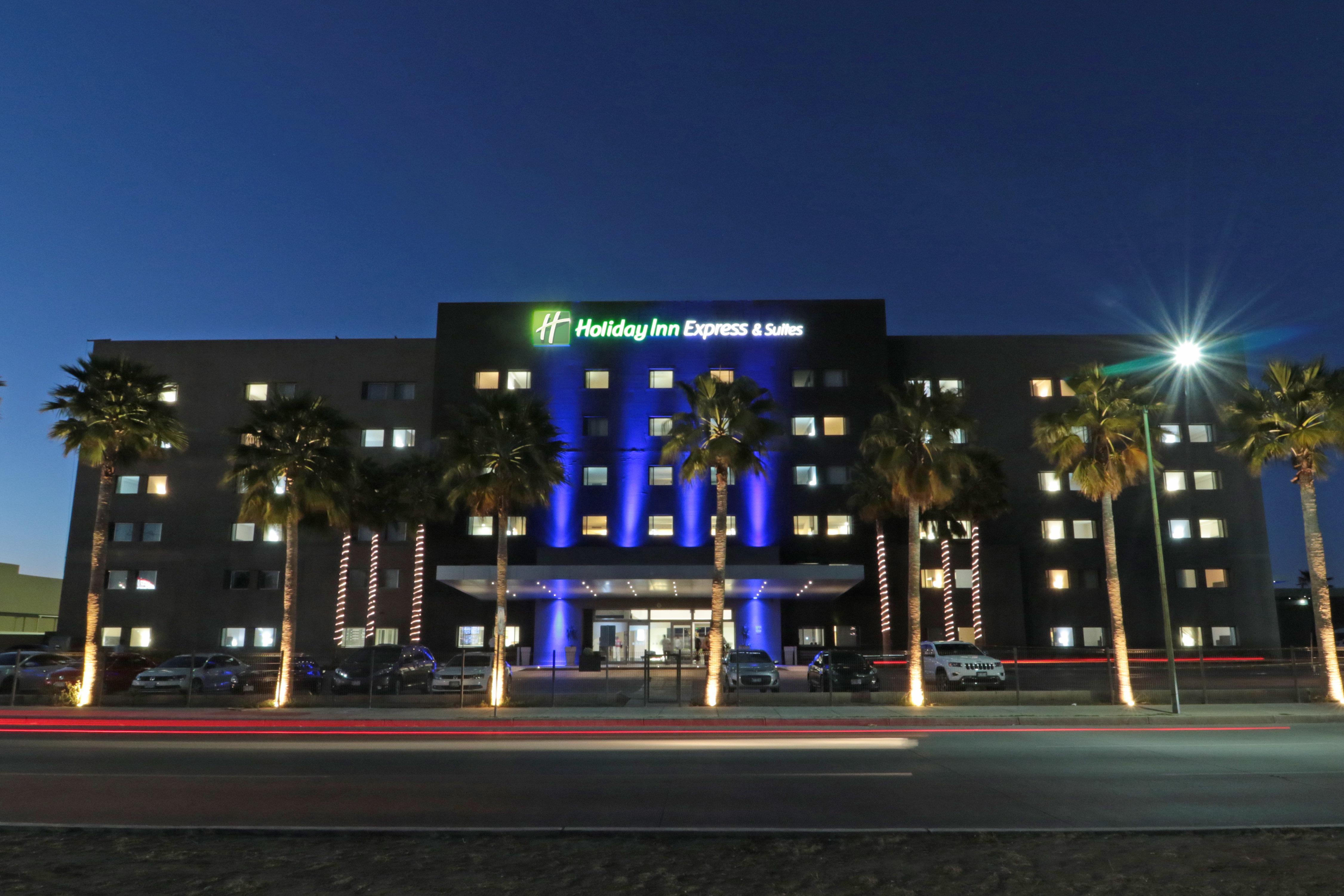 Holiday Inn Express Hotel & Suites Hermosillo By Ihg Esterno foto
