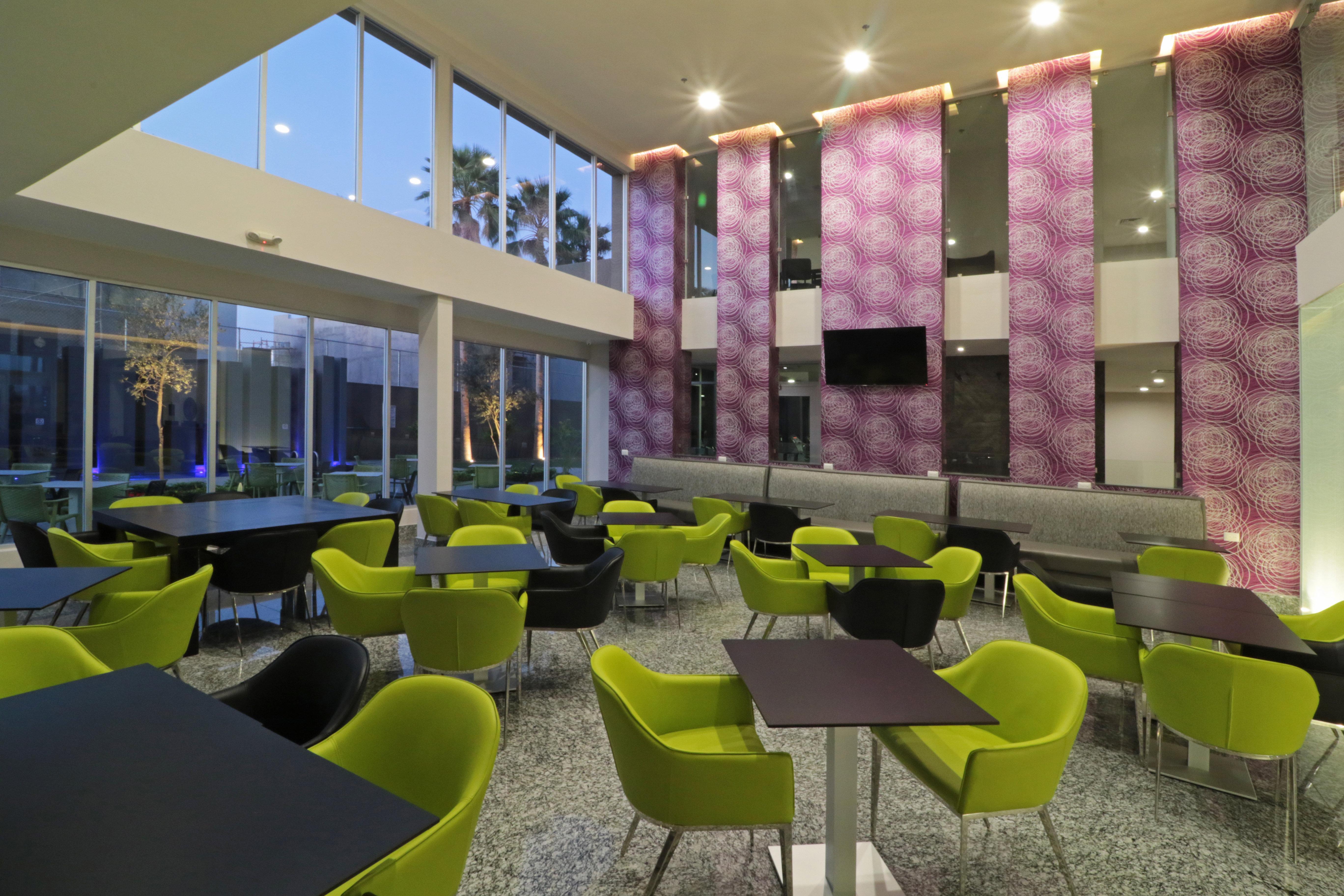 Holiday Inn Express Hotel & Suites Hermosillo By Ihg Esterno foto
