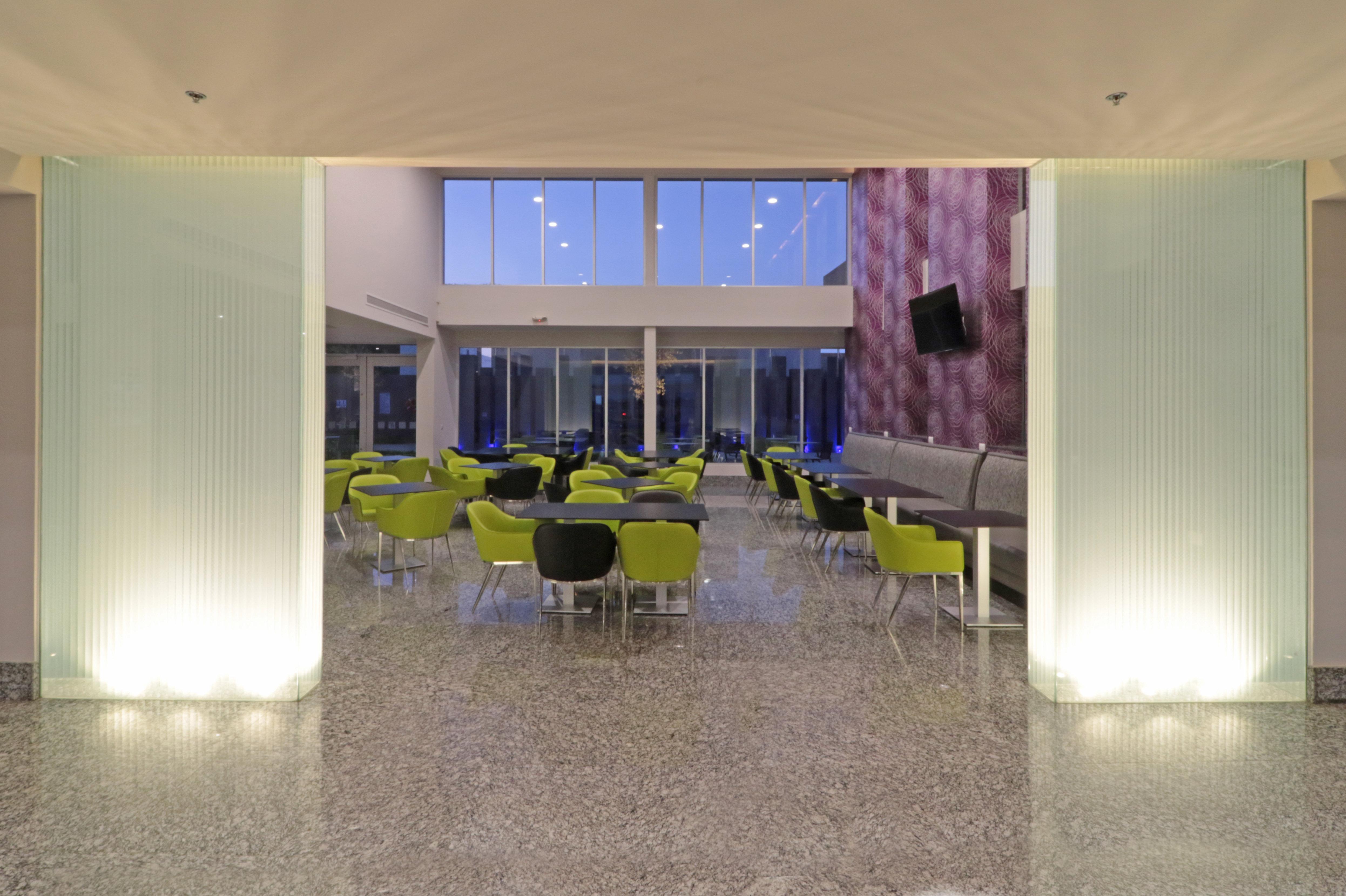 Holiday Inn Express Hotel & Suites Hermosillo By Ihg Esterno foto